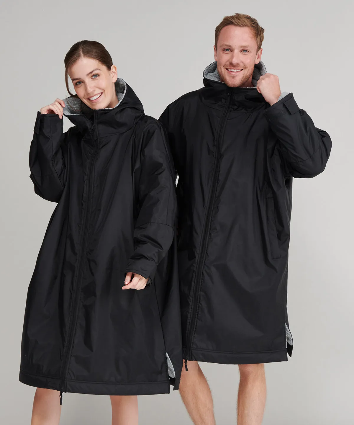 Adult Xero Degrees Insulated ¾ Length Changing Robe Dry Robe {XO-CH911}