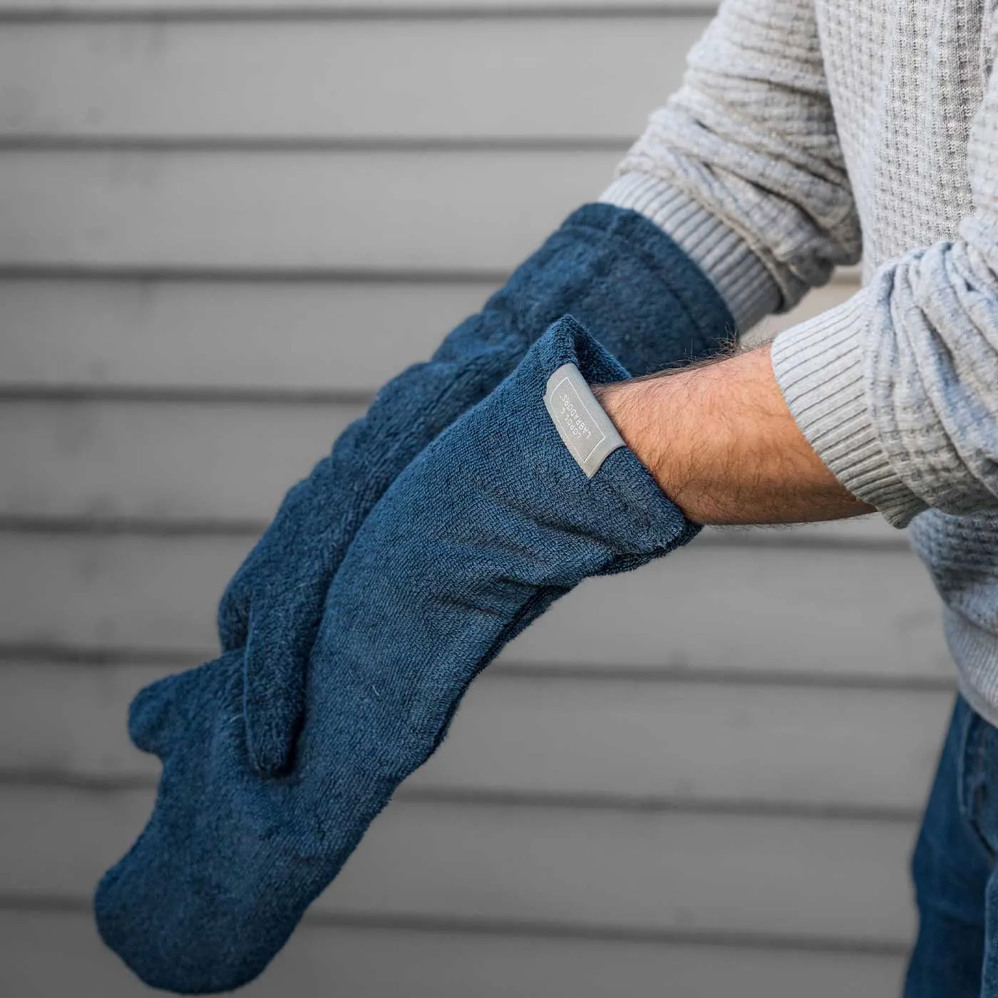 Bamboo Drying Mitts in Navy by Lords & Labradors