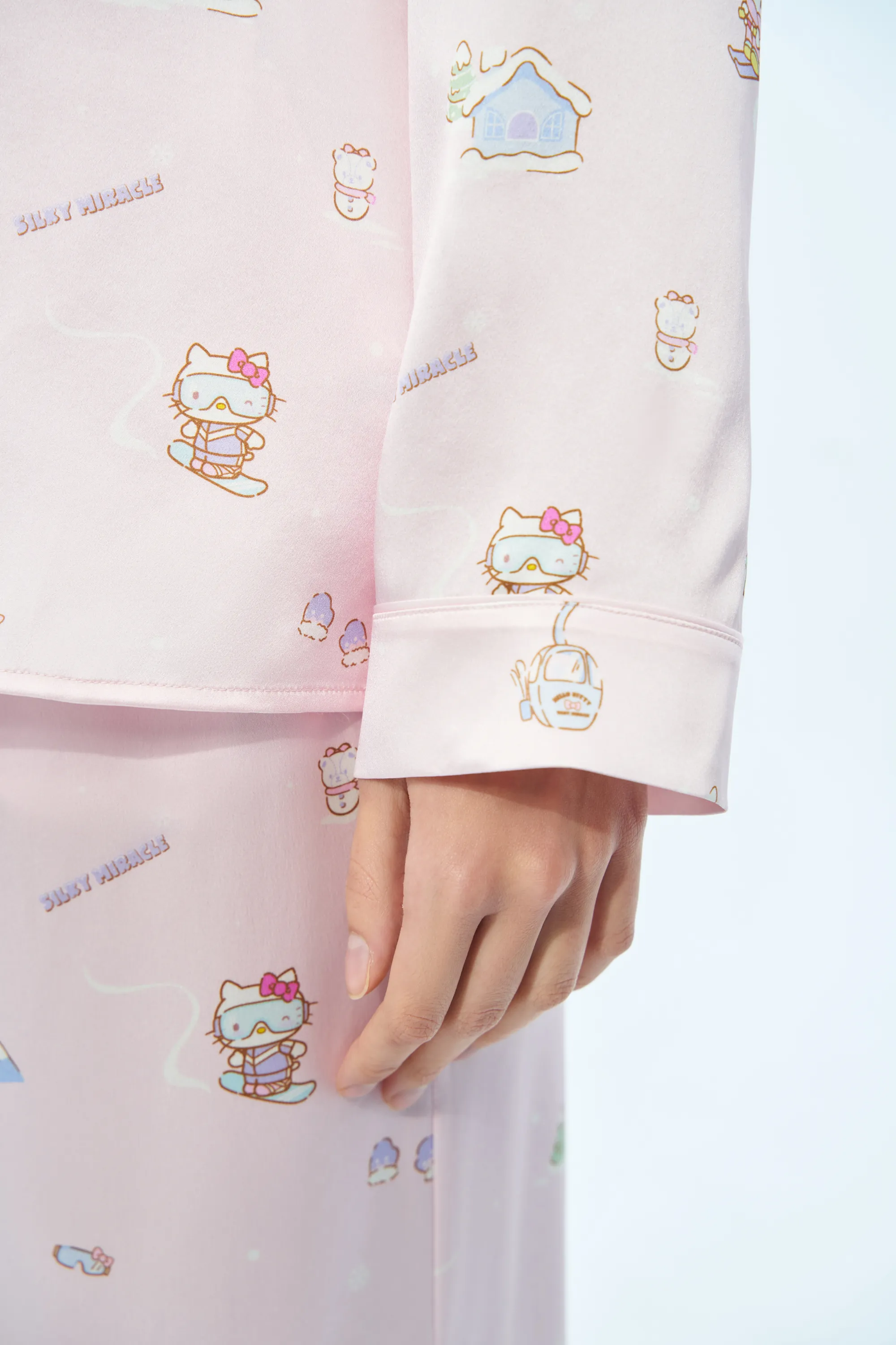 Hello Kitty Resort Collection Silk Long Sleeve Pyjama Set