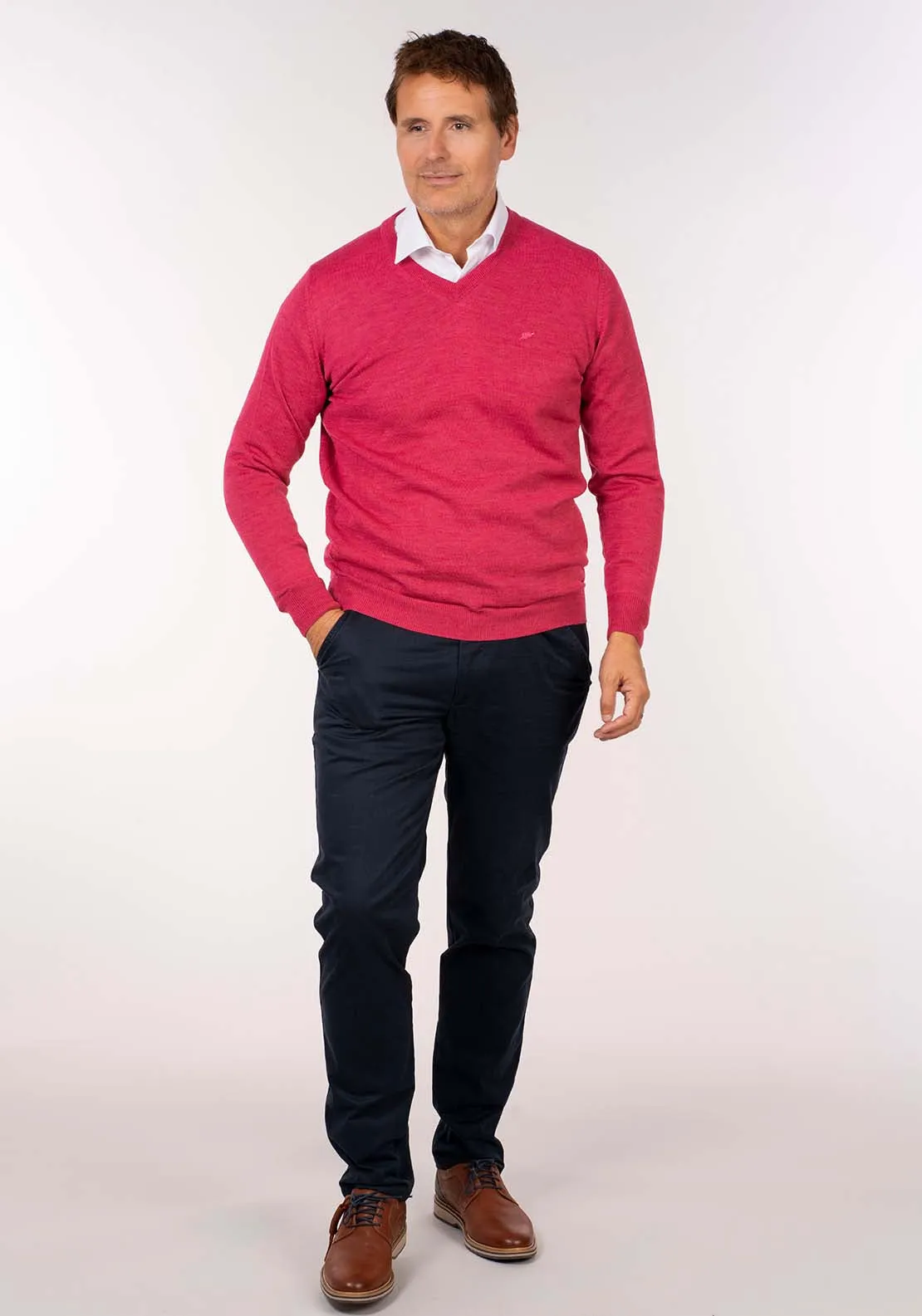 Mens V-Neck Merino Wool Jumper - Blush