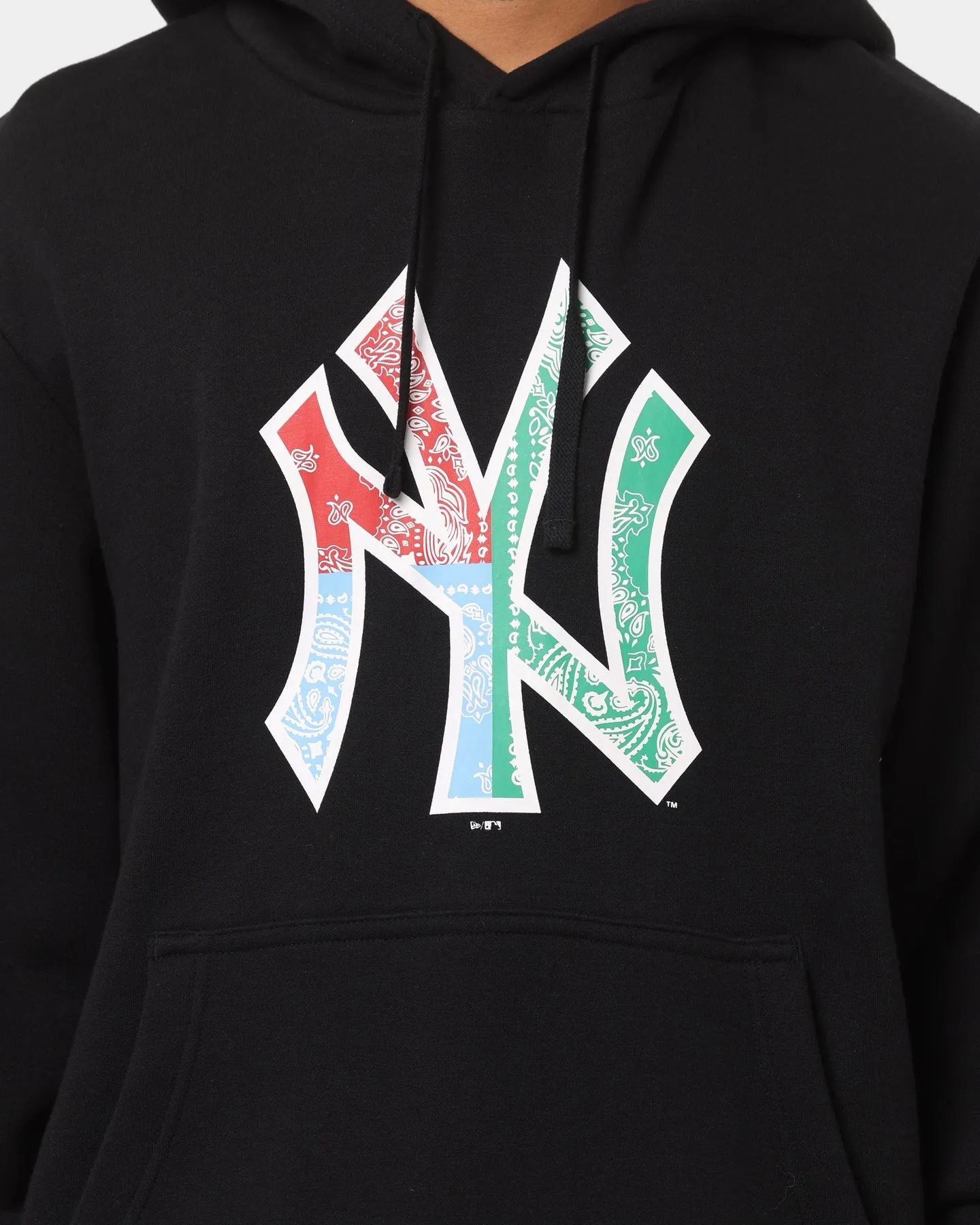 New Era New York Yankees Multi-Coloured Paisley Hoodie Black/Paisley