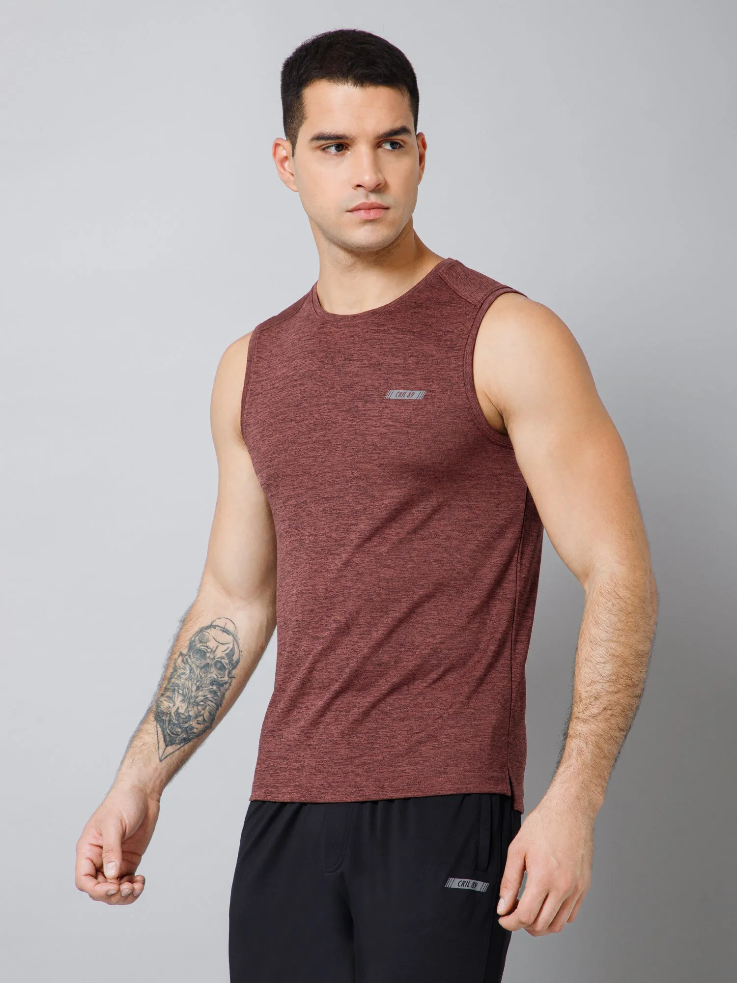 Regular Fit Solid Round Neck Sleeveless Wine Active Wear T-Shirt for Men