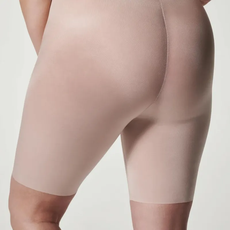 Spanx Invisible Shaping Mid-Thigh Short